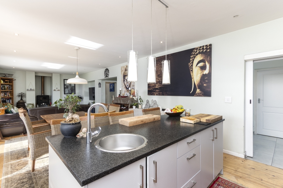 5 Bedroom Property for Sale in Jamestown Western Cape